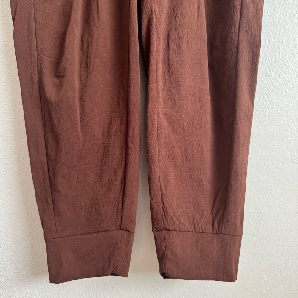 ATHLETA Reddish Cognac Brown Trekkie North High Waisted Workout Jogger Pants - Picture 9 of 15
